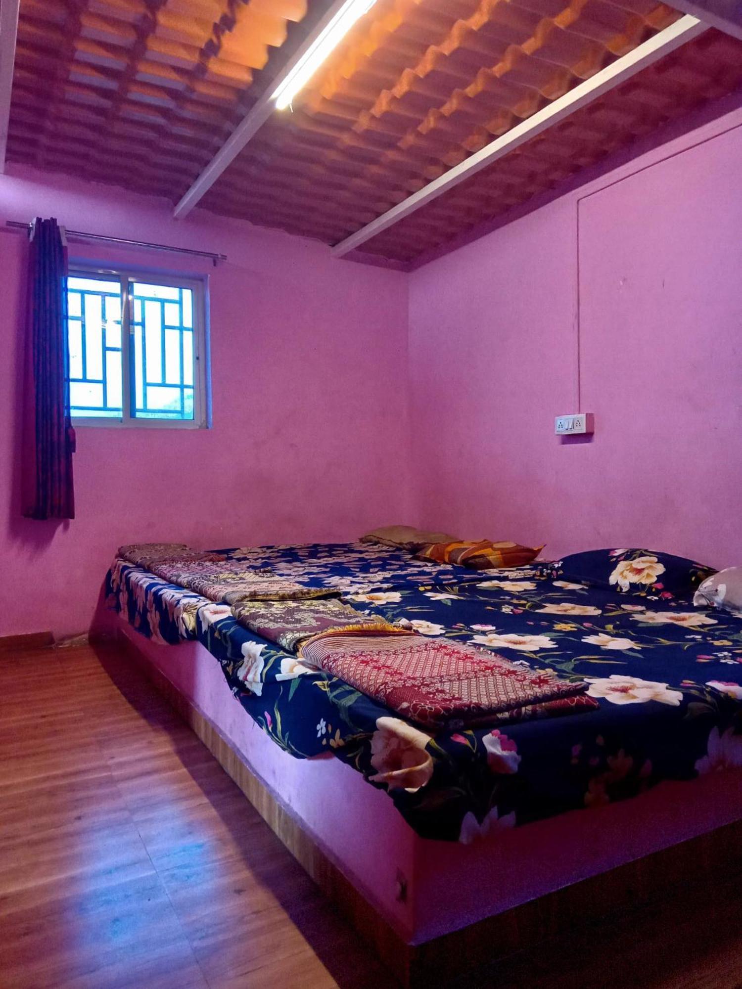 Veera Farmhouse,Villa Kolhapur Extérieur photo